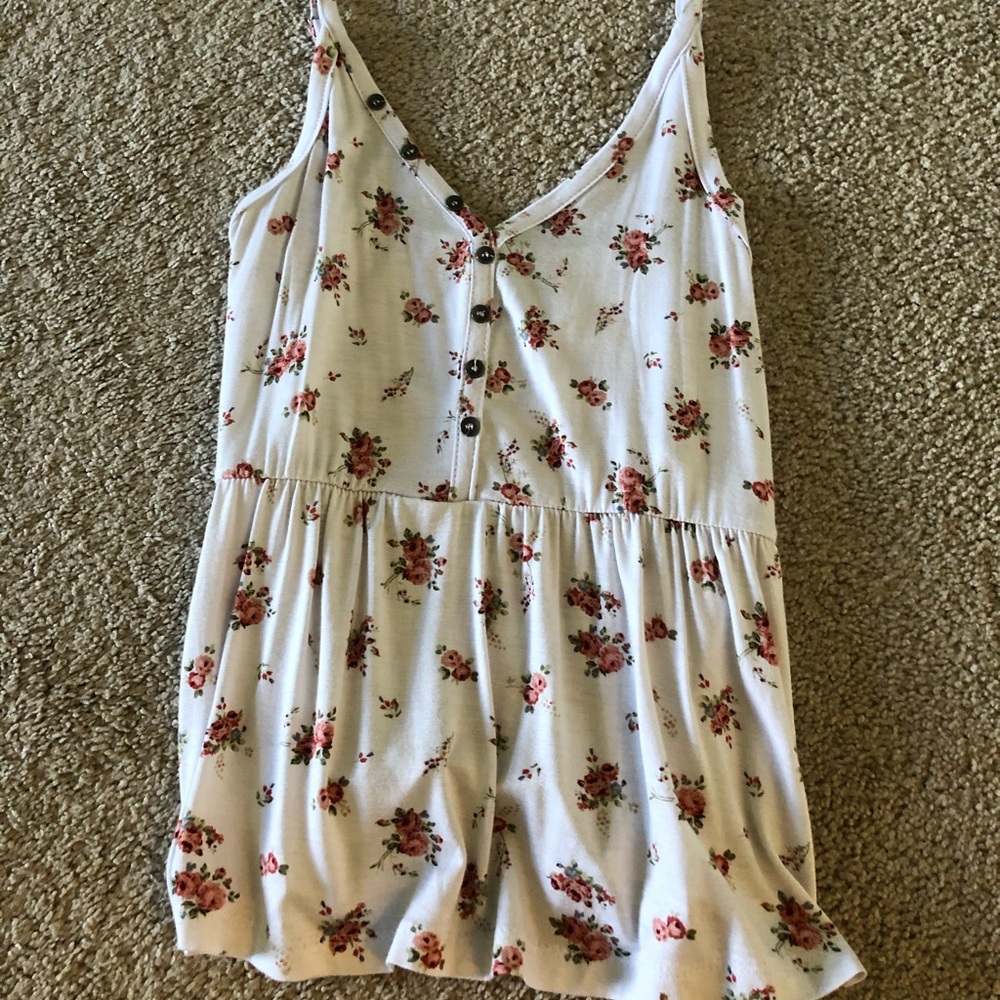 NWT Floral Tank Top